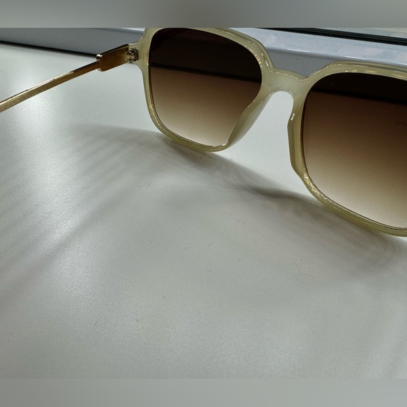 Sunglasses - Picture 2 of 4